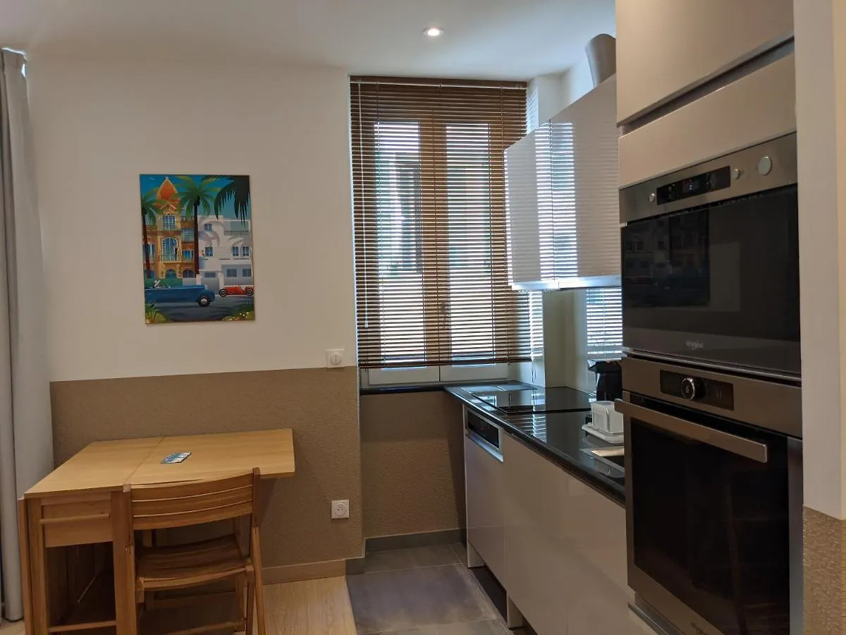 Share Inn Appartements Nizza